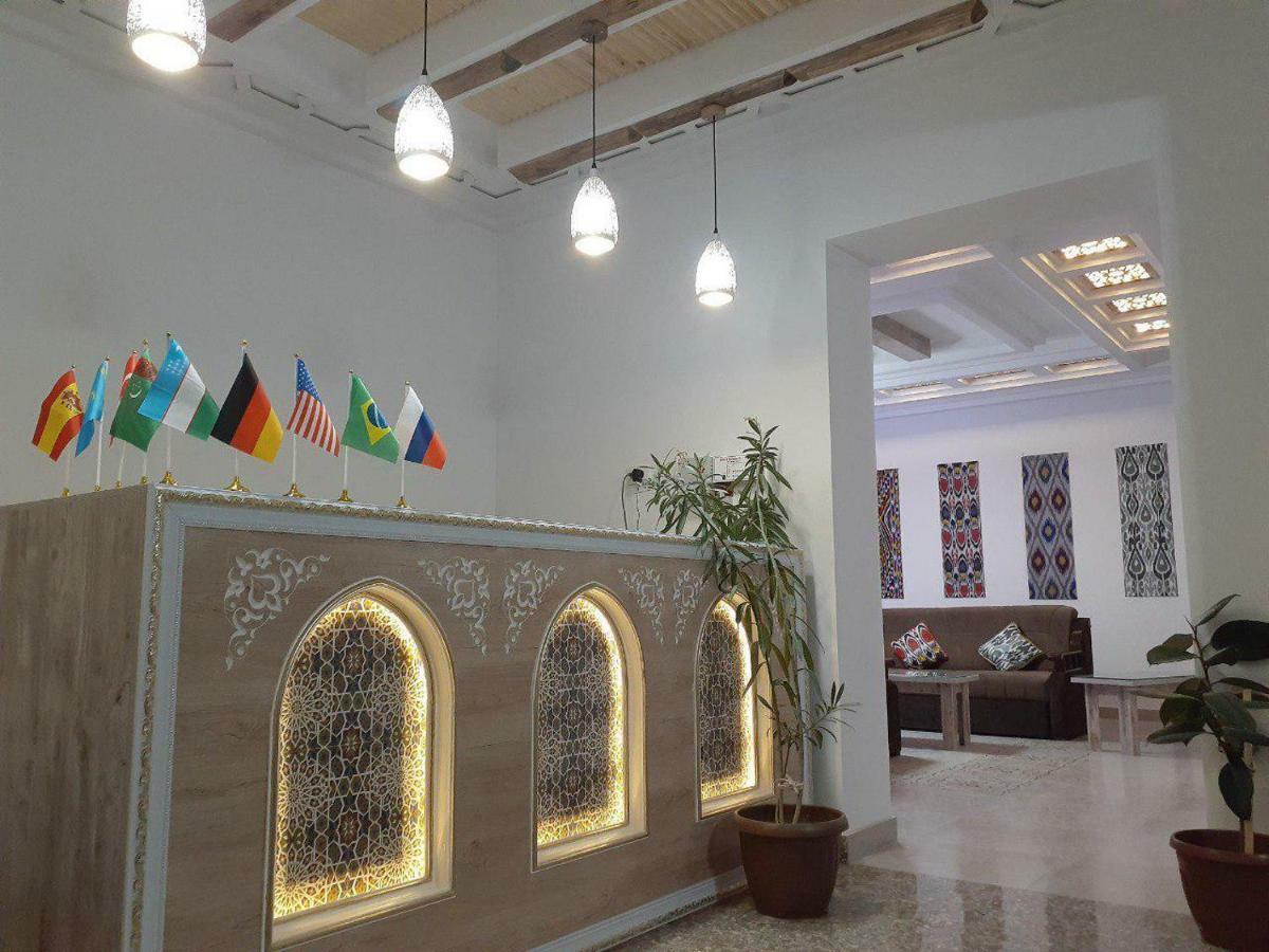 sim sim bukhara Bed & Breakfast Bagian luar foto