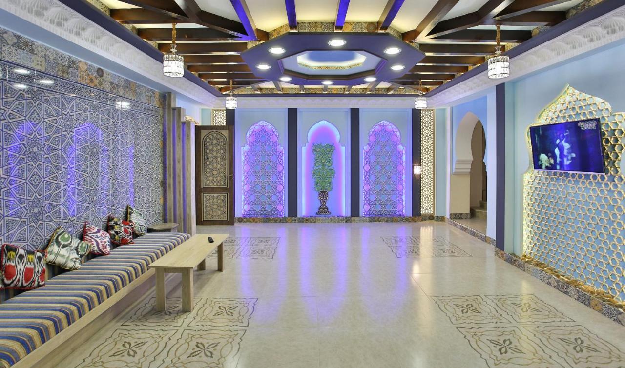 sim sim bukhara Bed & Breakfast Bagian luar foto