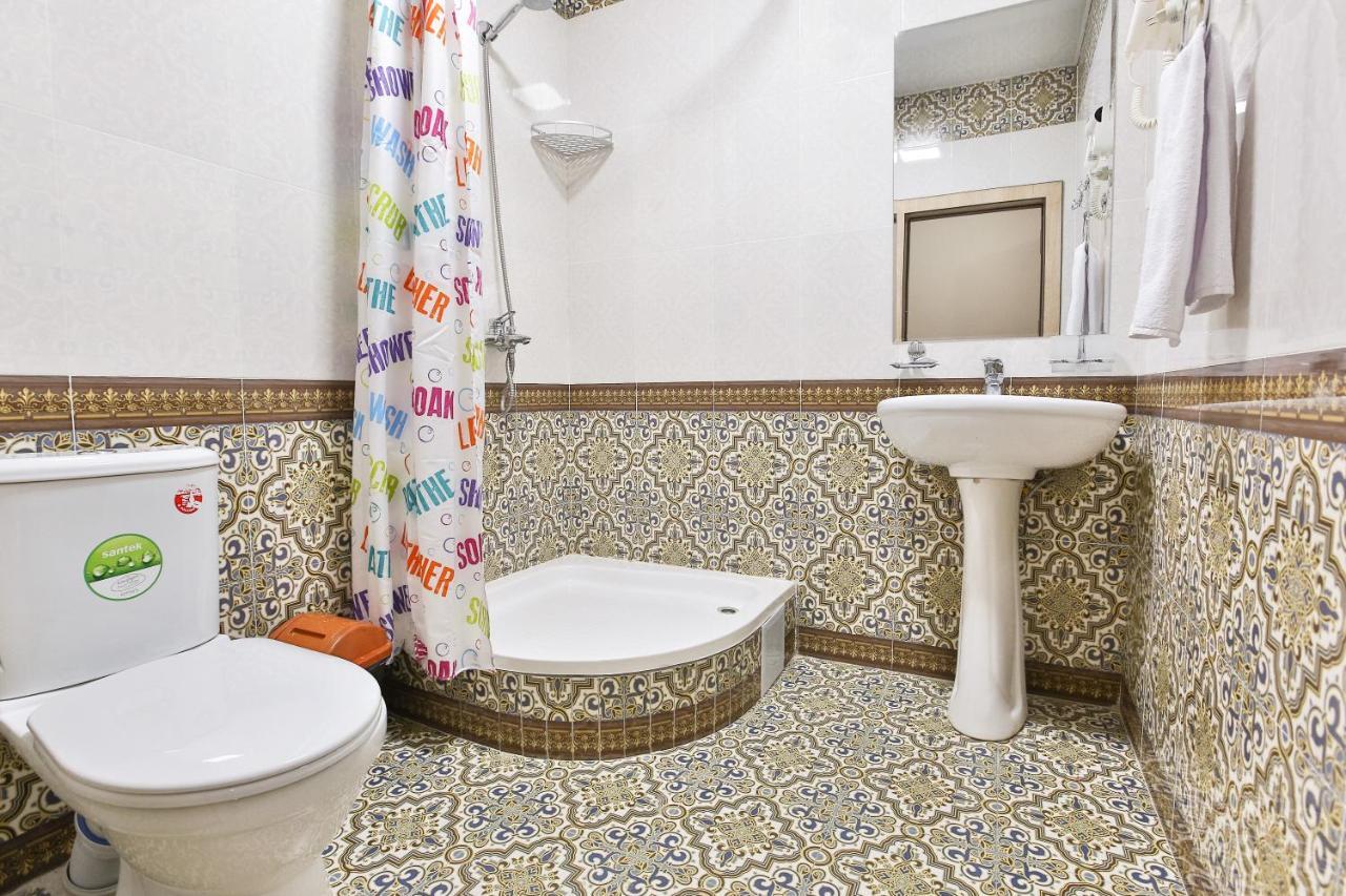 sim sim bukhara Bed & Breakfast Bagian luar foto